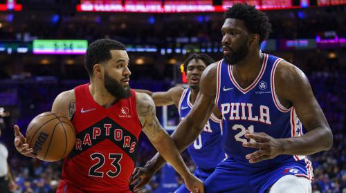 天下游戏BUG共有一石，FIFA系列独占八斗：FC25逆天bug系列合集40亮111回复.